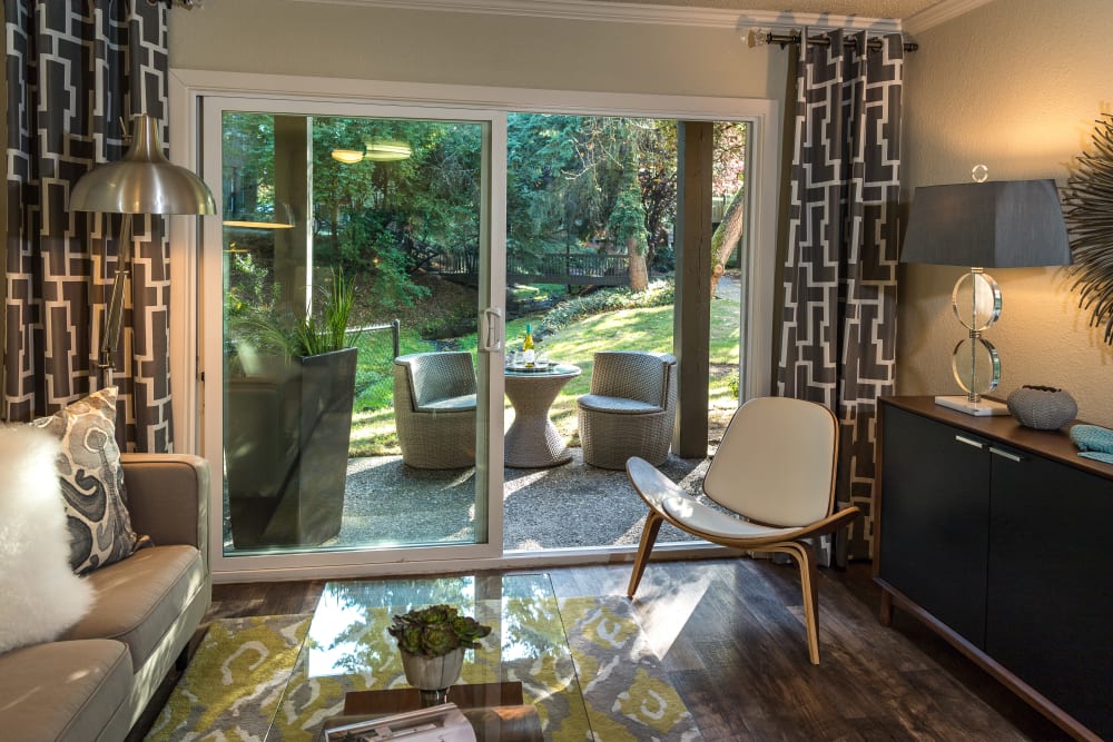 Vue Kirkland — image 6